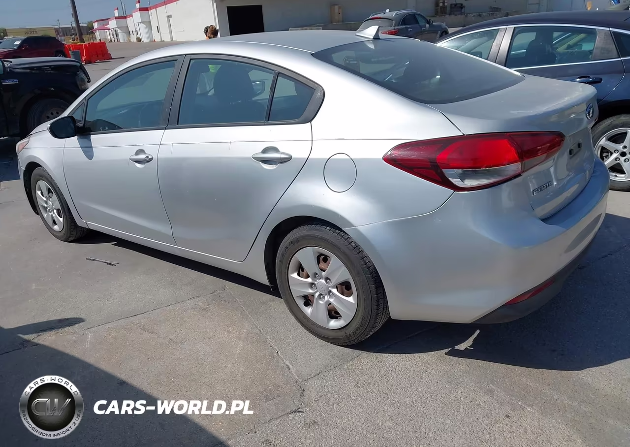 2017 Kia Forte Lx VIN:3KPFK4A73HE061286 - 3