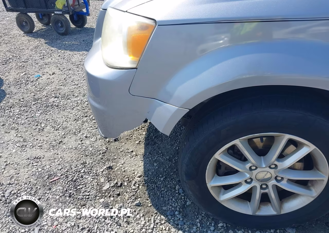 2015 Dodge Grand Caravan Sxt VIN:2C4RDGCG5FR541475 - 6