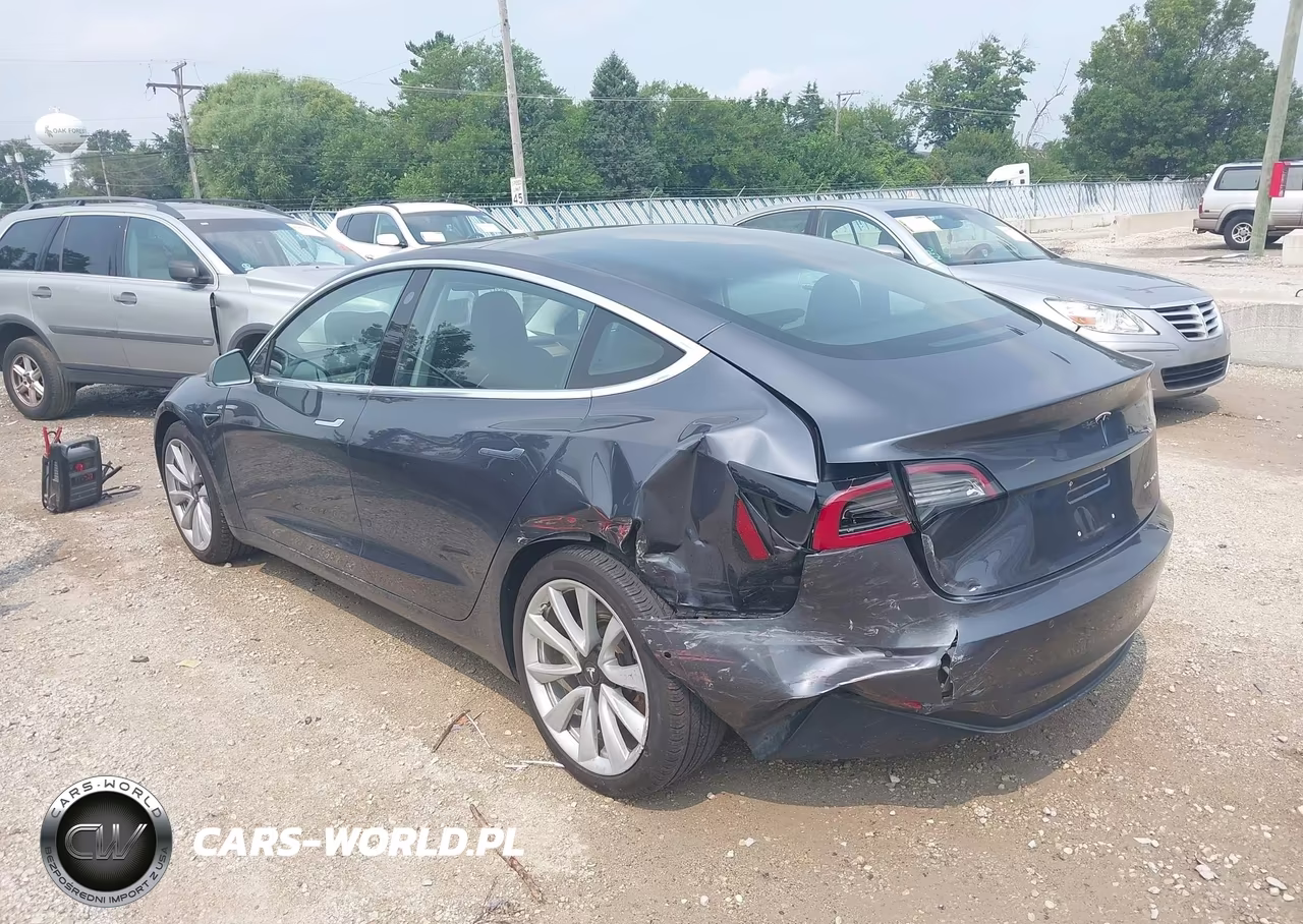2018 Tesla Model 3 Long Range-Performance VIN:5YJ3E1EB5JF087377 - 3