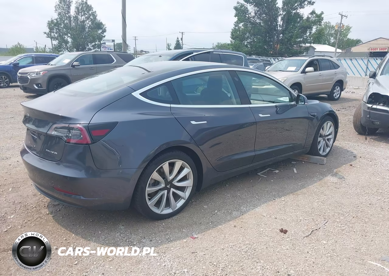 2018 Tesla Model 3 Long Range-Performance VIN:5YJ3E1EB5JF087377 - 4