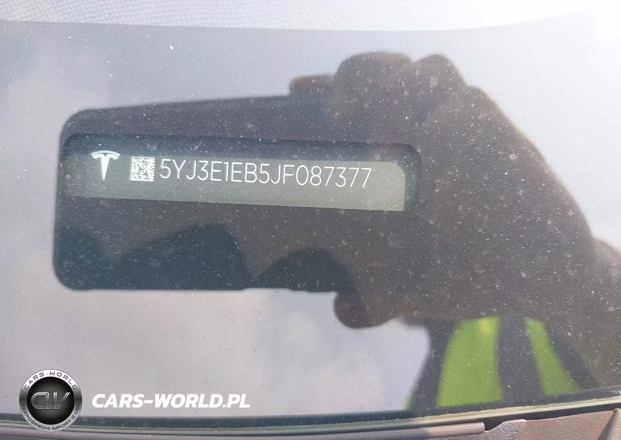 2018 Tesla Model 3 Long Range-Performance VIN:5YJ3E1EB5JF087377 - 9