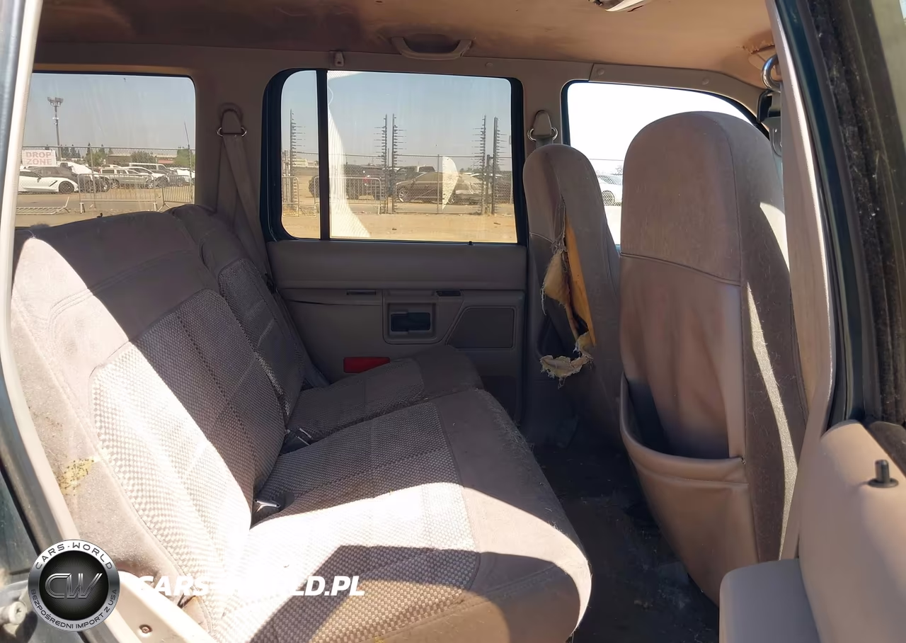 1993 Ford Explorer VIN:1FMDU34X4PUB03192 - 8