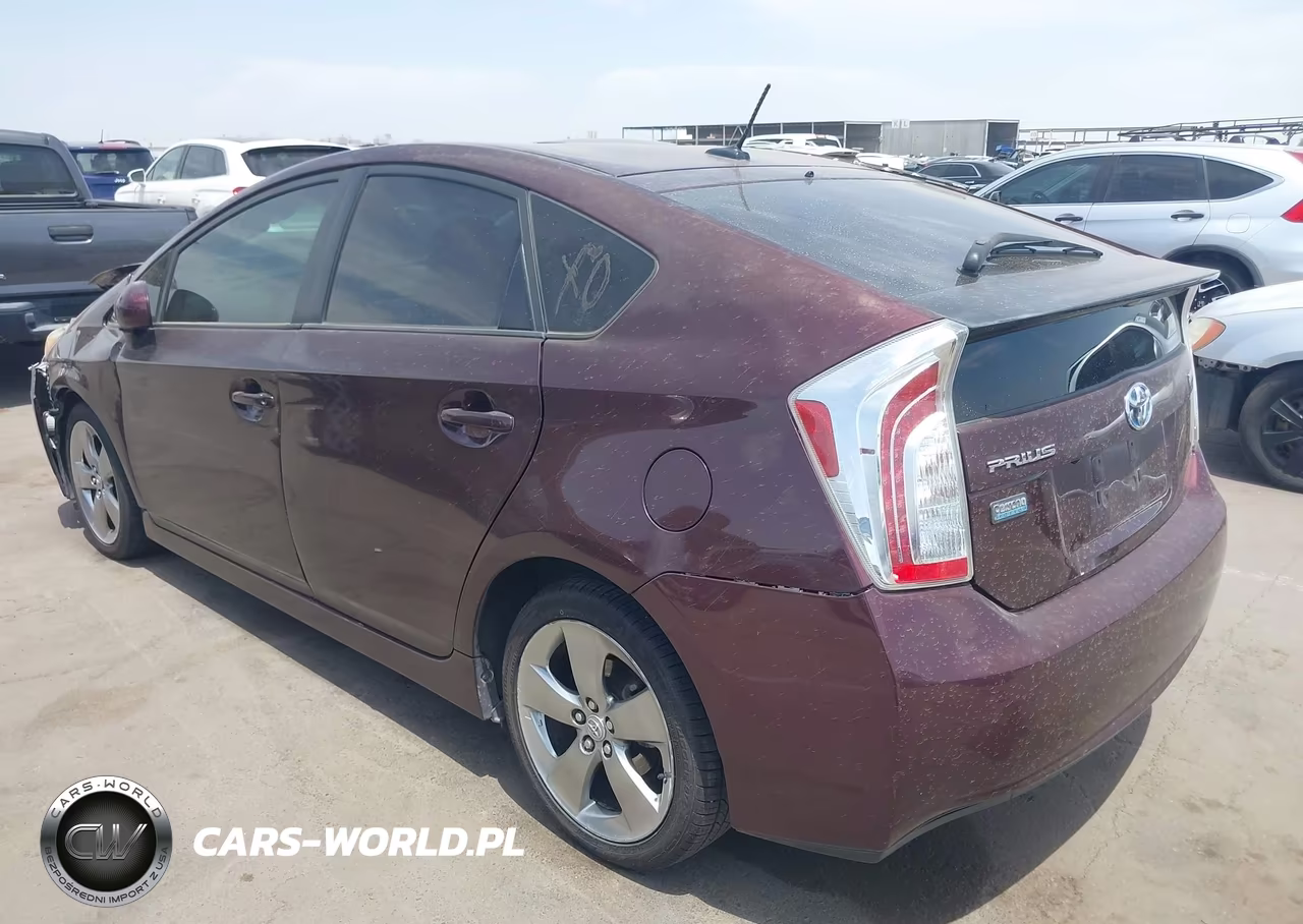 2013 Toyota Prius Three Se VIN:JTDKN3DU4D5572027 - 3