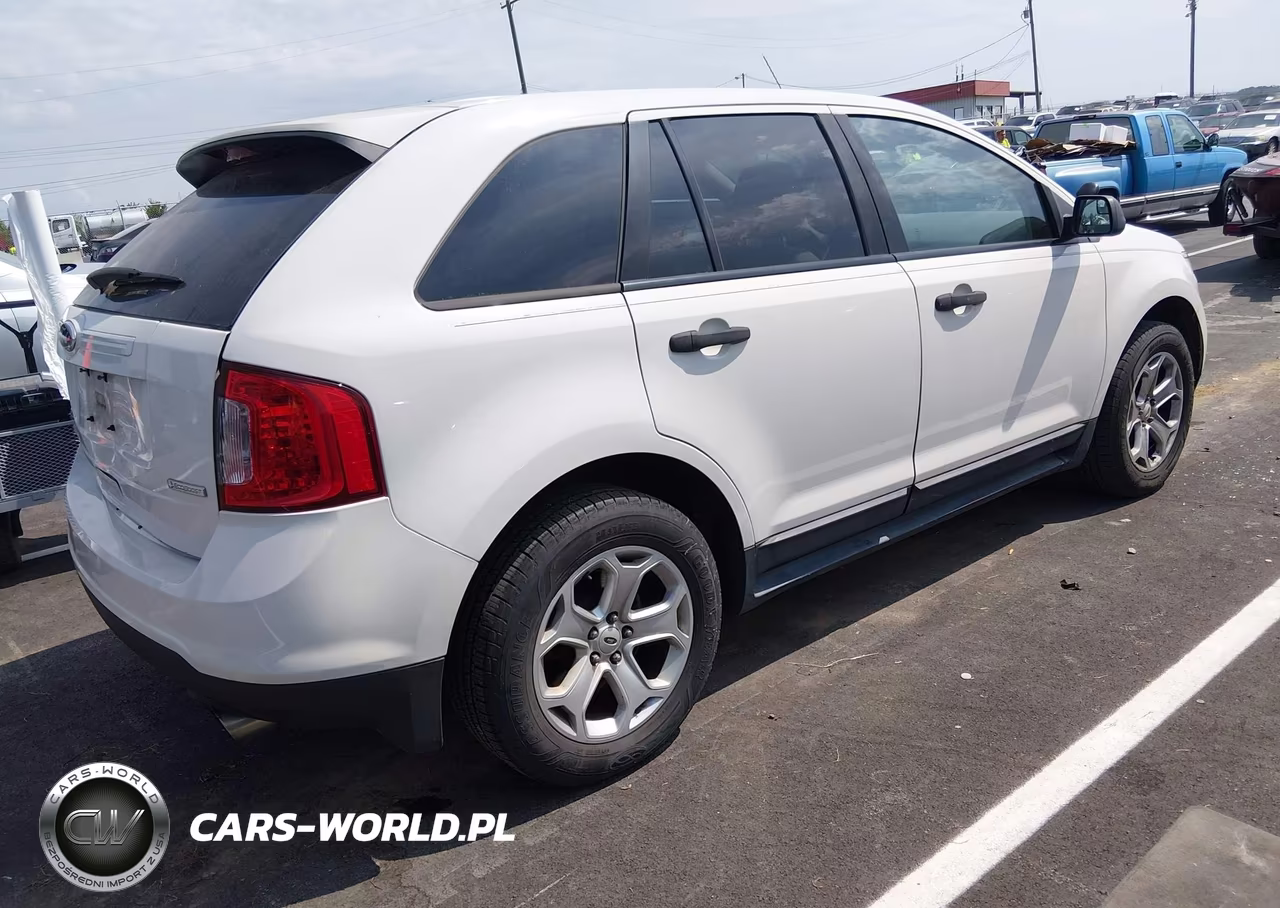 2013 Ford Edge Se VIN:2FMDK3G98DBC64827 - 4