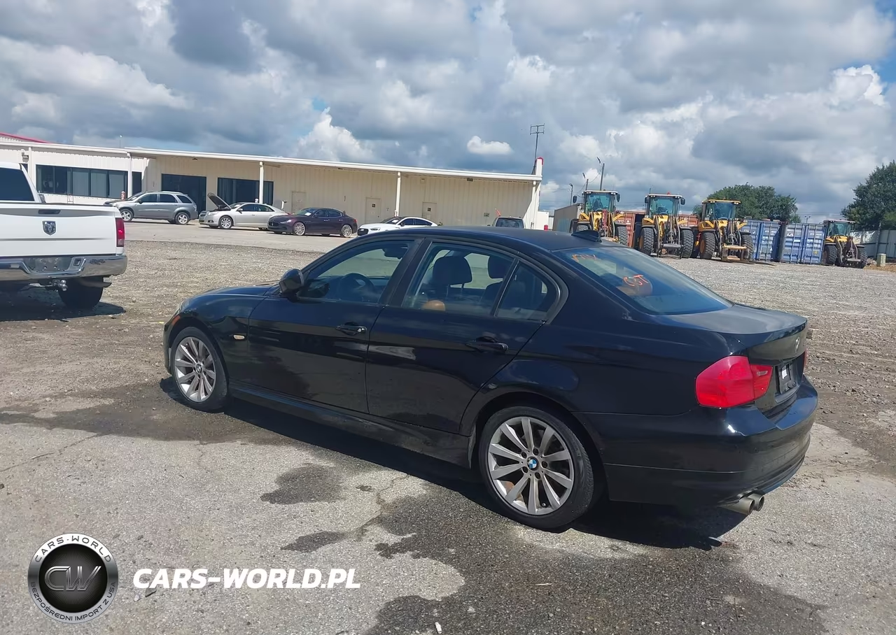 2011 BMW 328I VIN:WBAPH7C57BE852534 - 3