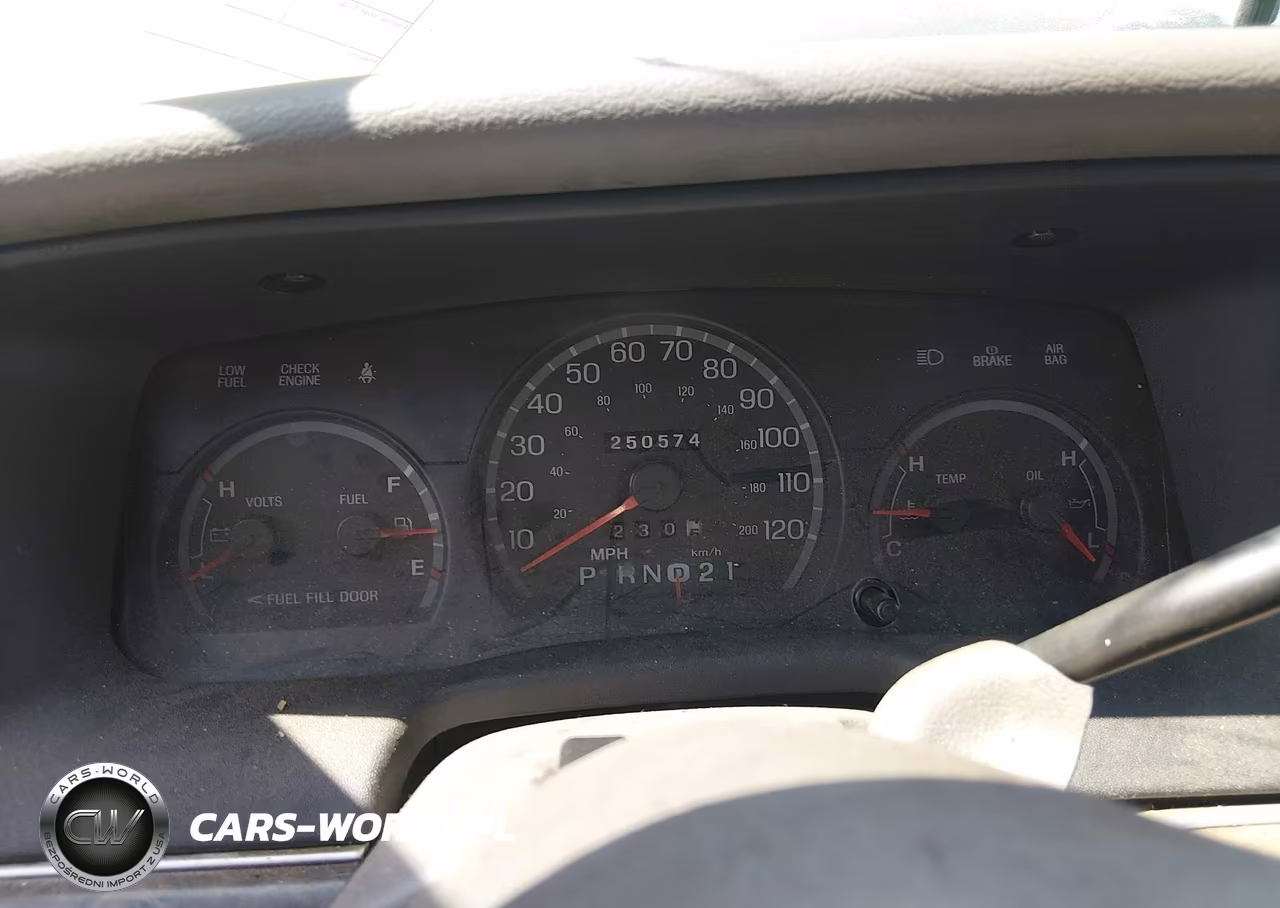 2000 Ford Crown Victoria Lx VIN:2FAFP74W1YX158556 - 7