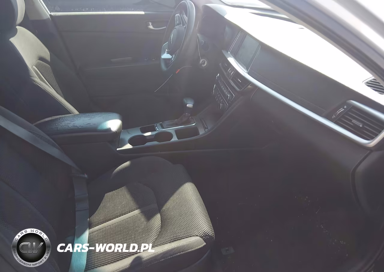 2020 Kia Optima Lx VIN:5XXGT4L32LG426018 - 5