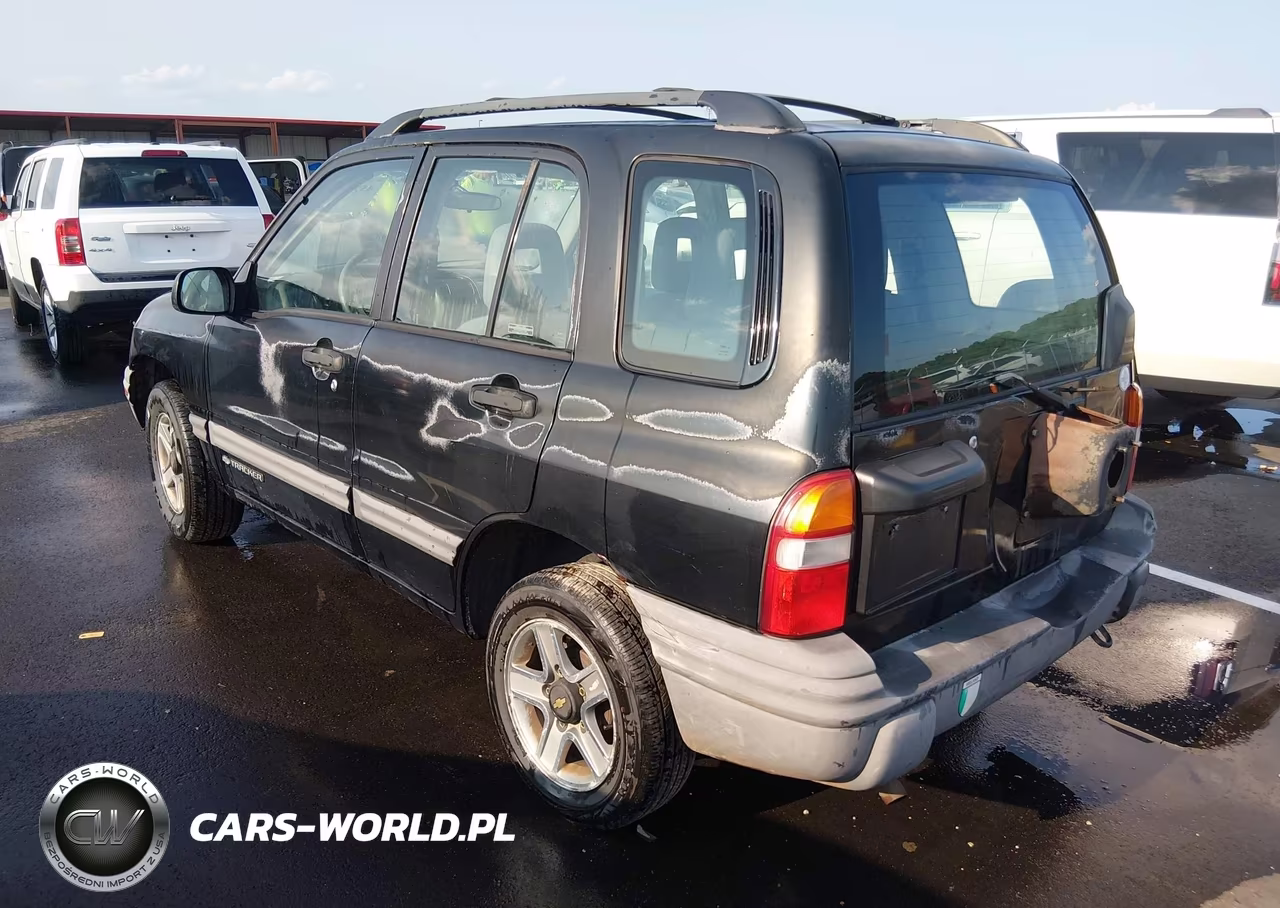 2002 Chevrolet Tracker Hard Top Base VIN:2CNBE13C726938220 - 3