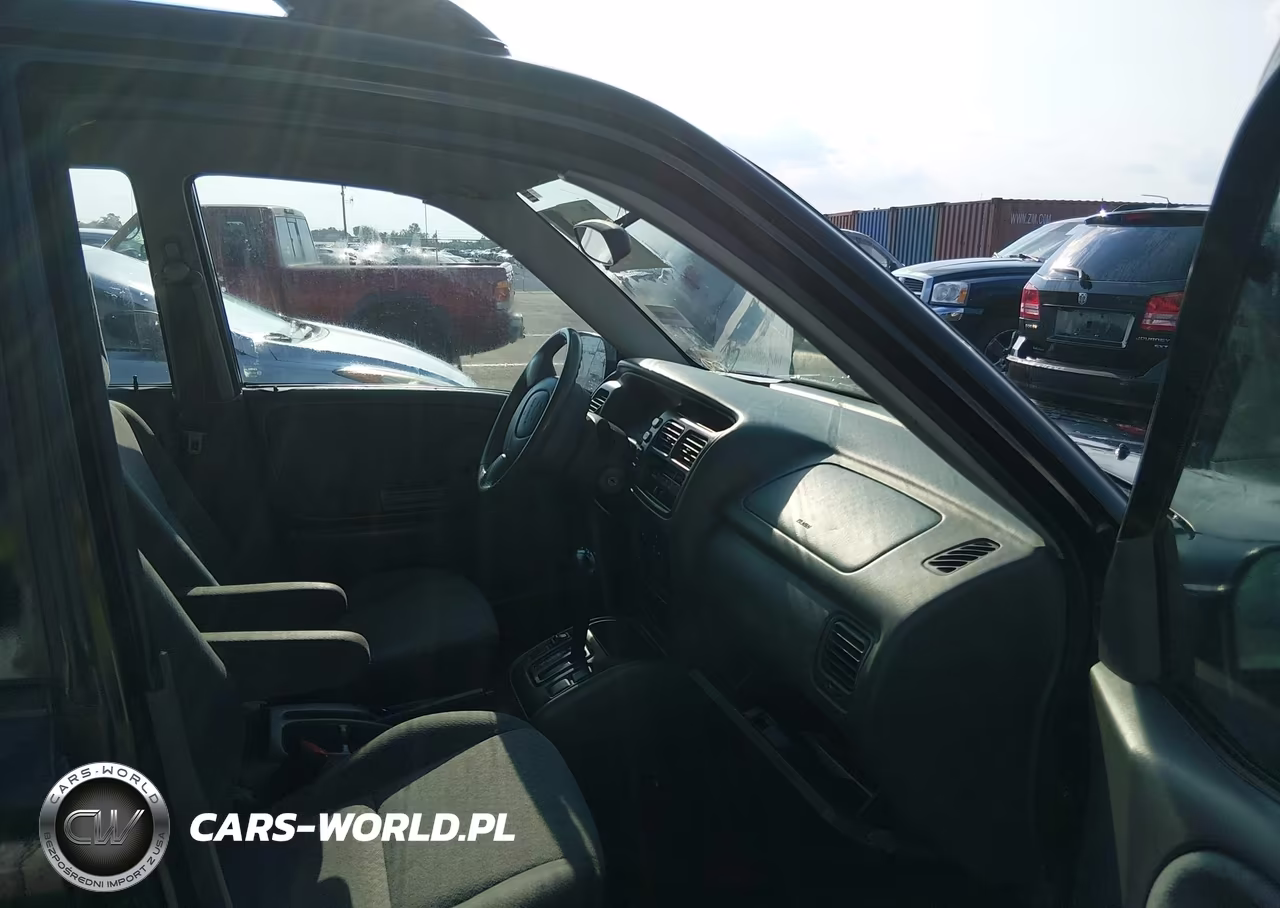 2002 Chevrolet Tracker Hard Top Base VIN:2CNBE13C726938220 - 5