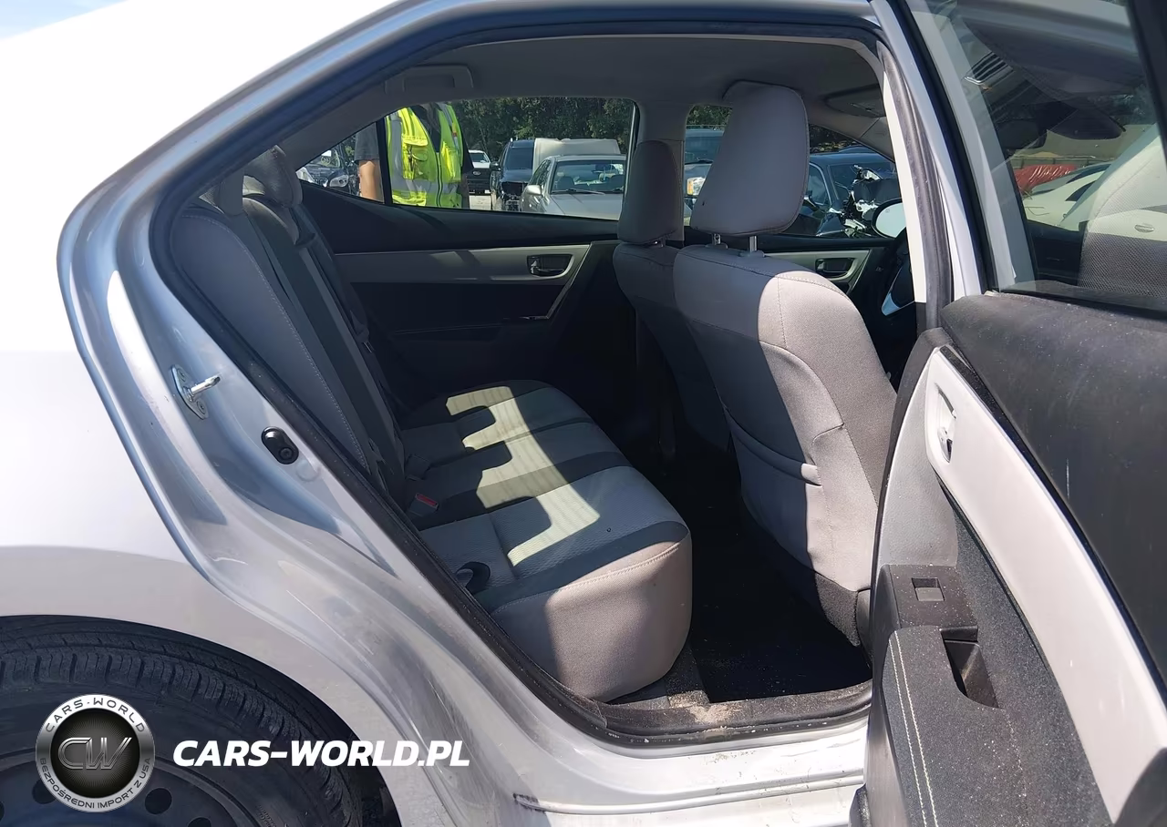 2018 Toyota Corolla Le VIN:2T1BURHE9JC001527 - 8