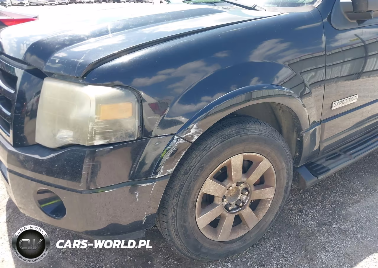 2007 Ford Expedition Limited VIN:1FMFU19517LA54835 - 6