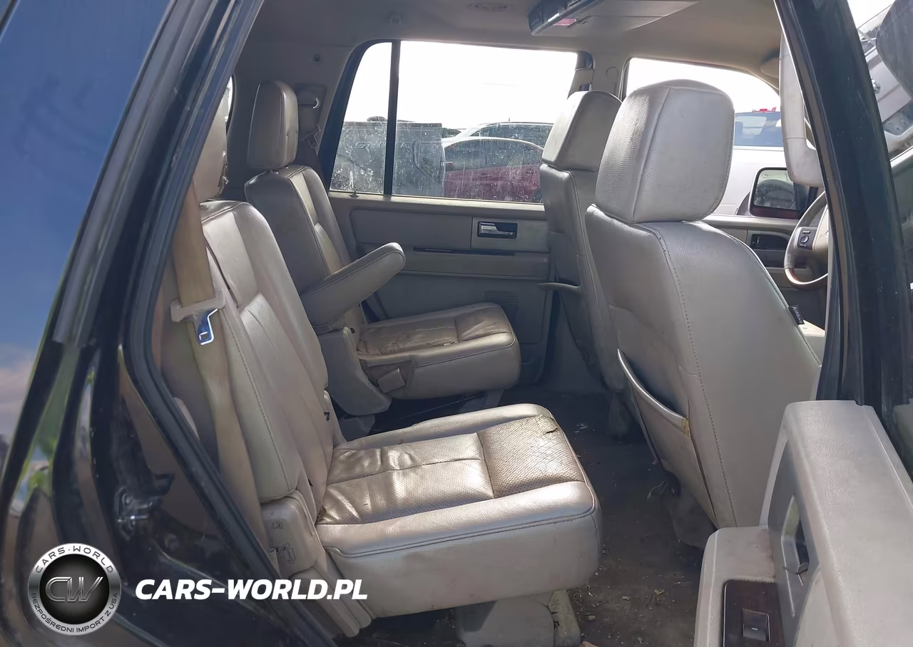 2007 Ford Expedition Limited VIN:1FMFU19517LA54835 - 8