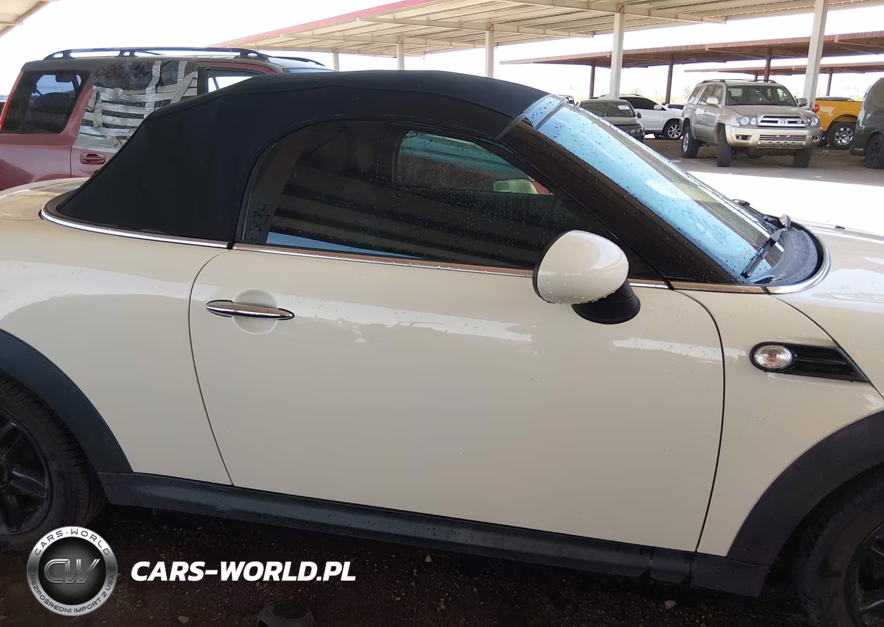 2015 Mini Roadster Cooper VIN:WMWSY1C56FT625957 - 13