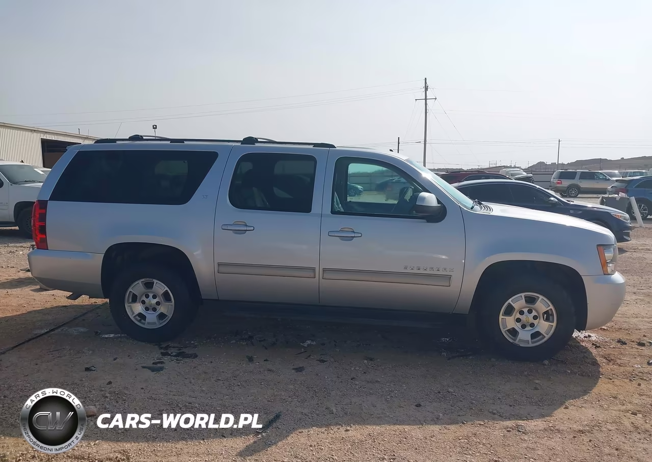 2013 Chevrolet Suburban Lt VIN:1GNSCJE01DR317213 - 13