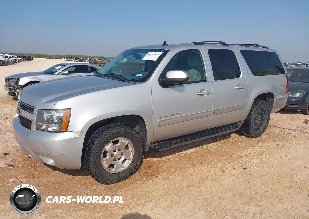 2013 Chevrolet Suburban Lt VIN:1GNSCJE01DR317213 - 2