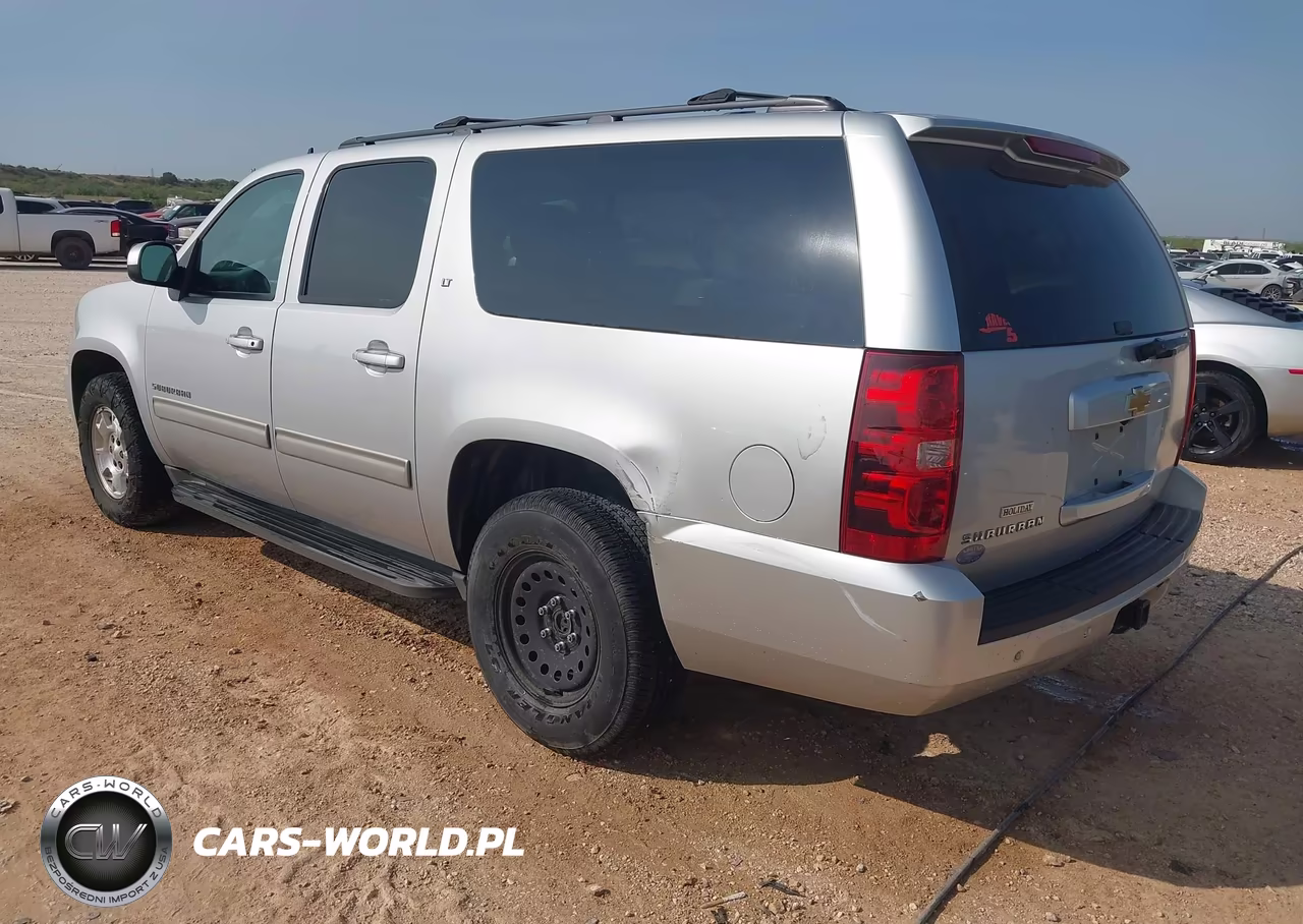 2013 Chevrolet Suburban Lt VIN:1GNSCJE01DR317213 - 3