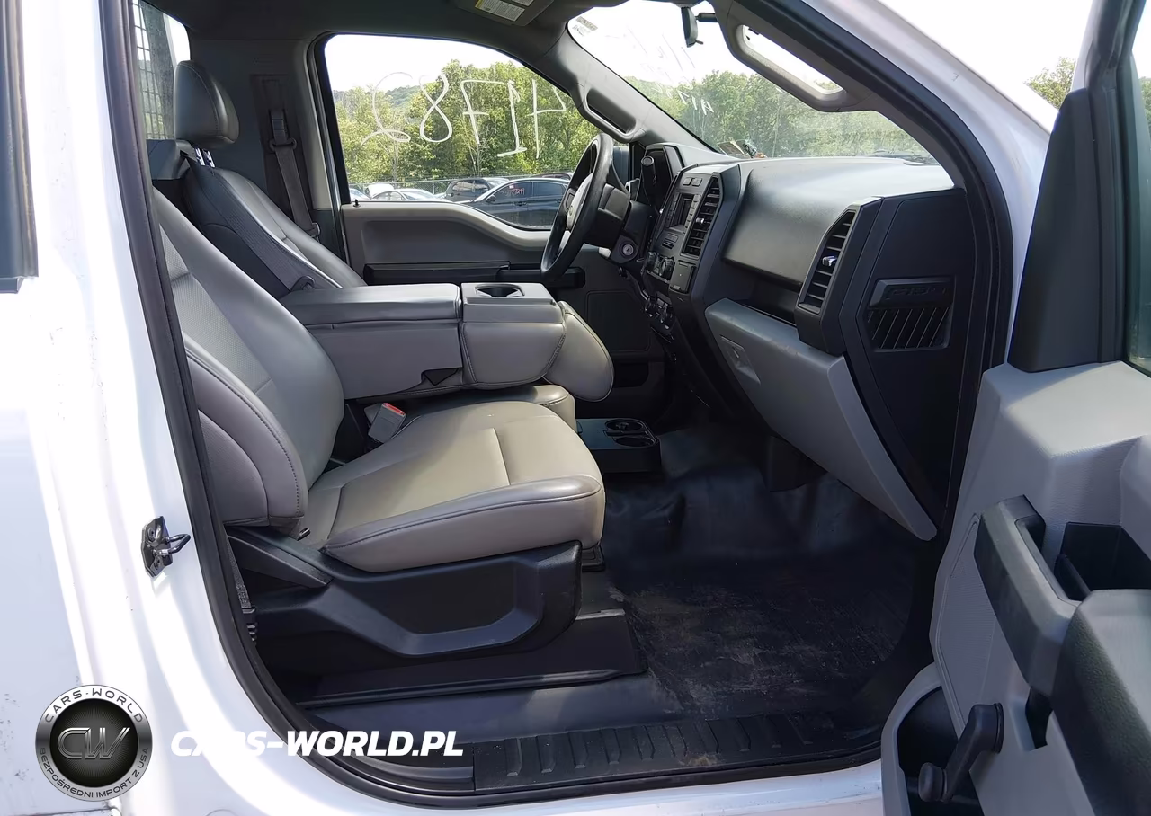 2019 Ford F-150 Xl VIN:1FTMF1CB6KKC41782 - 5