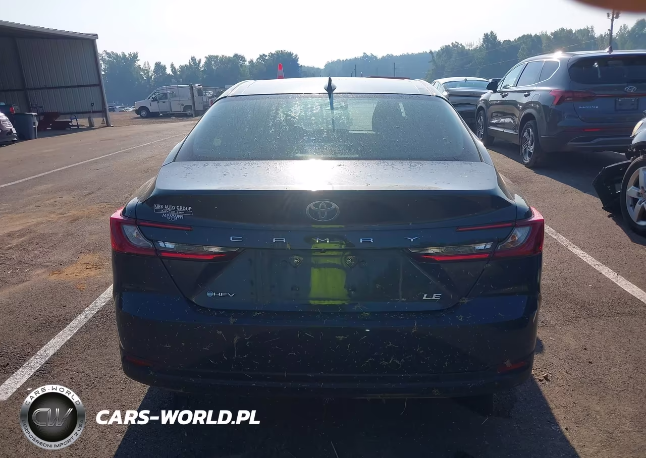 2025 Toyota Camry Le VIN:4T1DAACK4SU115855 - 15