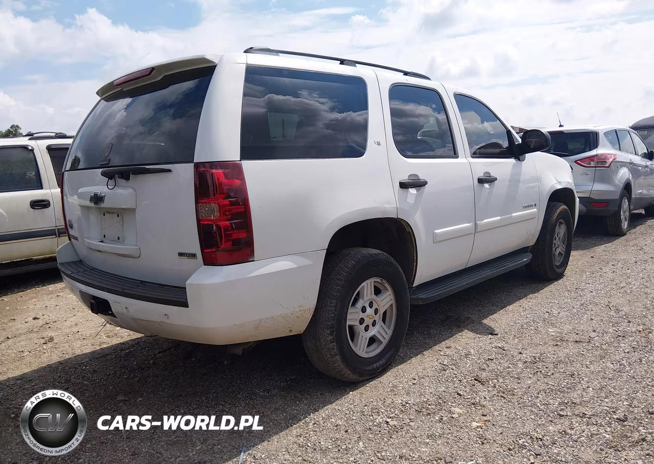 2008 Chevrolet Tahoe Ls VIN:1GNFK13098J227335 - 4