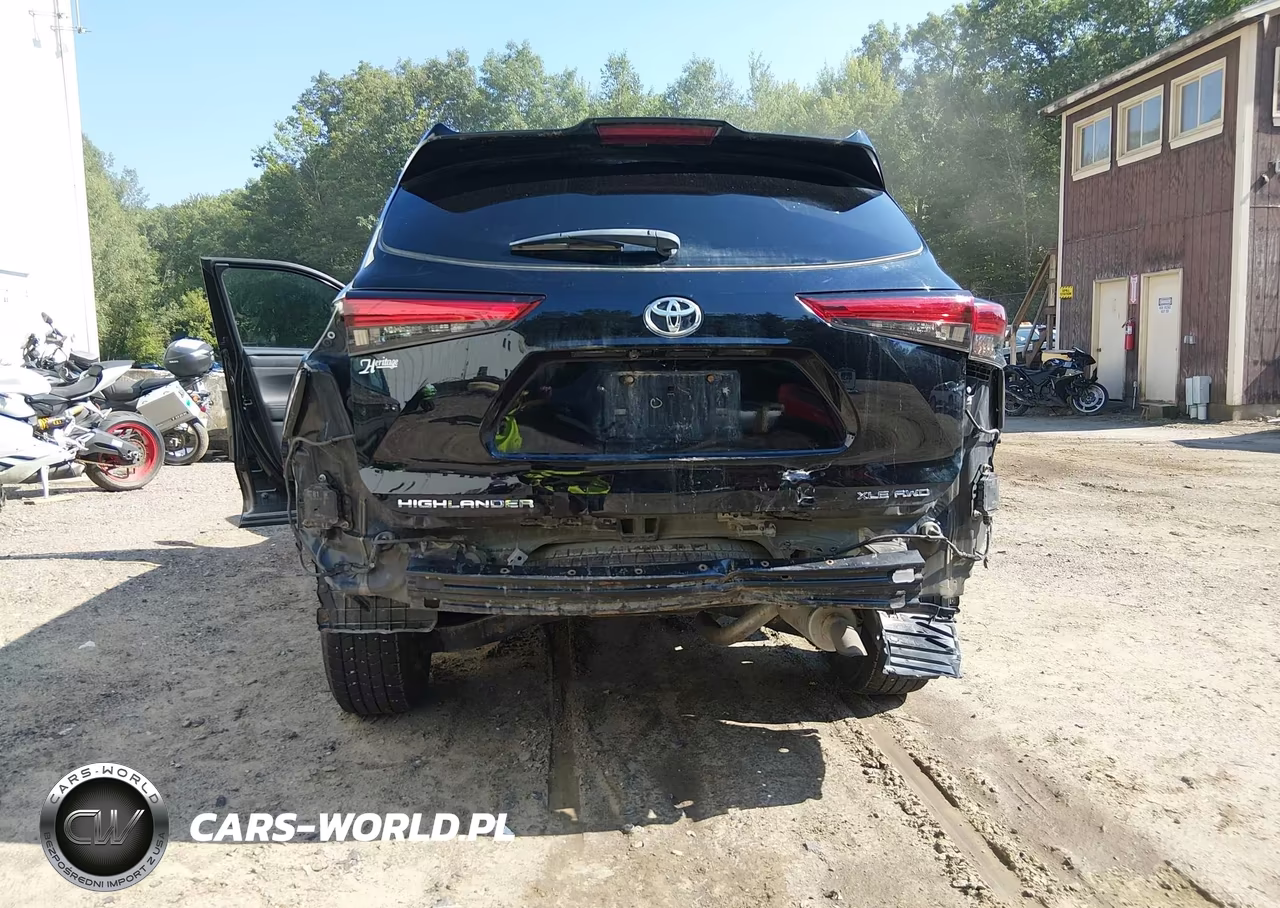 2022 Toyota Highlander Xle VIN:5TDHZRBH6NS180959 - 6