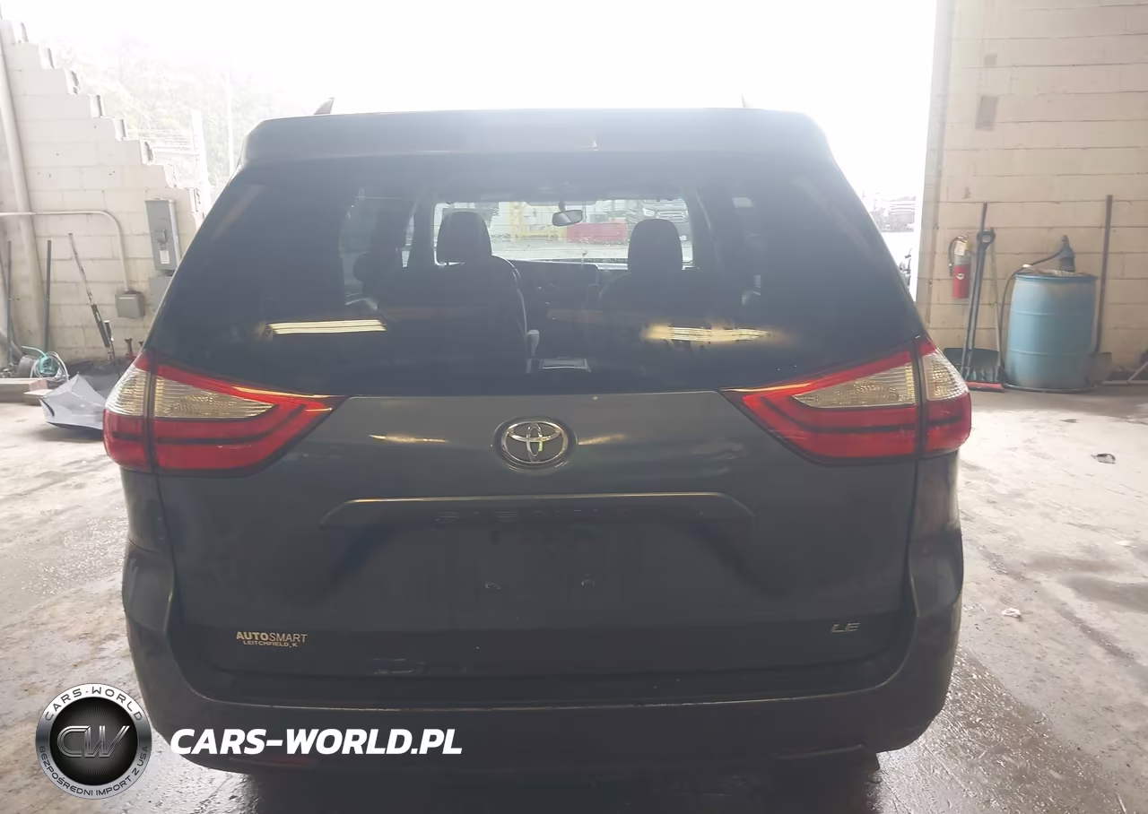 2015 Toyota Sienna Le 8 Passenger VIN:5TDKK3DC6FS568199 - 16