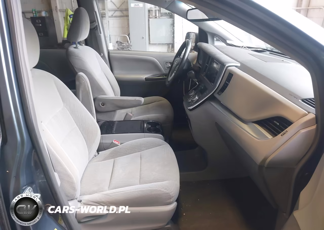 2015 Toyota Sienna Le 8 Passenger VIN:5TDKK3DC6FS568199 - 5