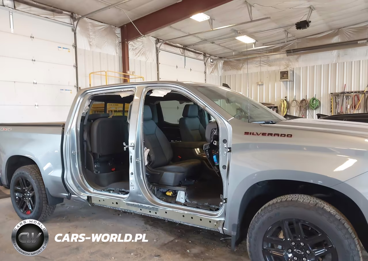 2026 Chevrolet Silverado 1500 4Wd Short Bed Rst VIN:1GCUKEED8TZ321708 - 13