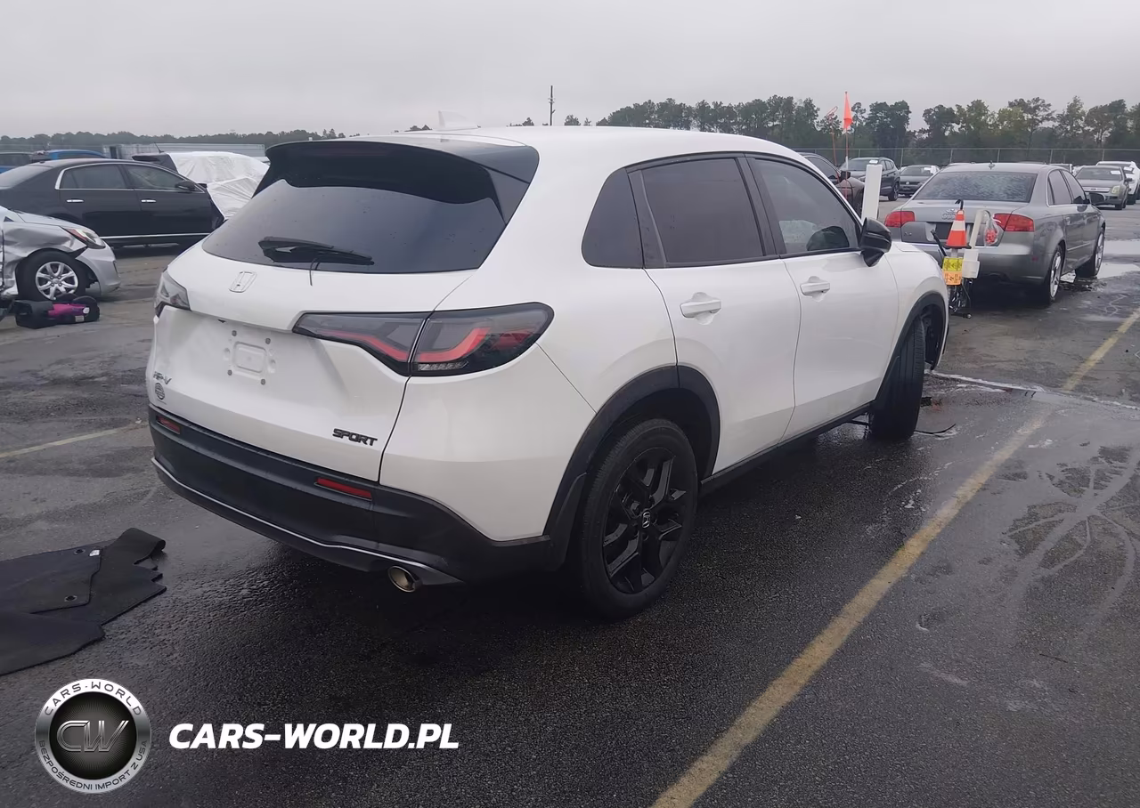 2023 Honda Hr-V 2Wd Sport VIN:3CZRZ1H58PM746586 - 4