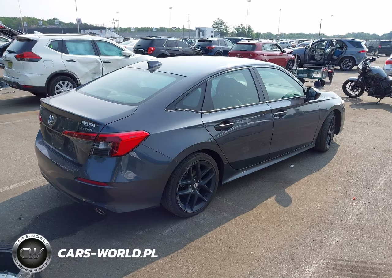 2024 Honda Civic Sport VIN:2HGFE2F58RH533072 - 4