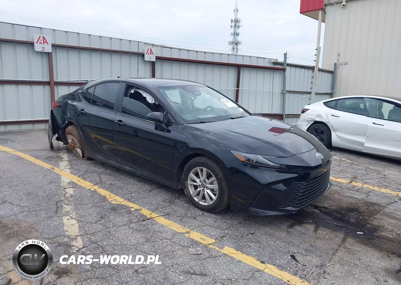 2026 Toyota Camry Le VIN:4T1DAACK4TU722789 - 1