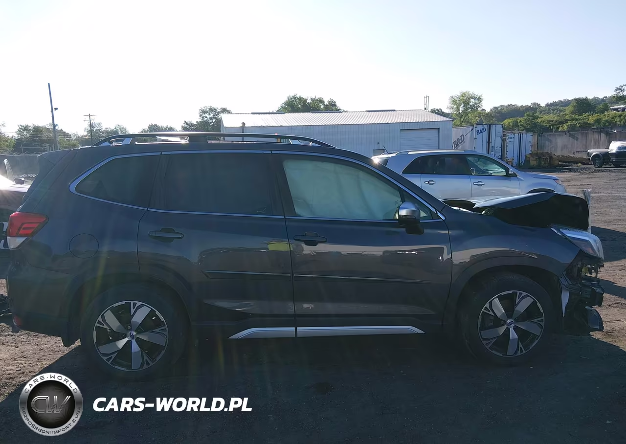 2020 Subaru Forester Touring VIN:JF2SKAXC7LH538968 - 13