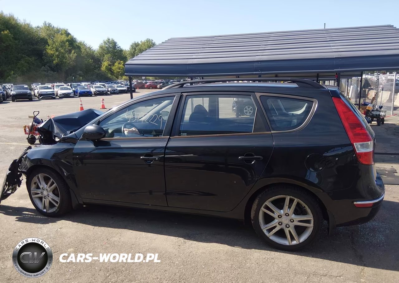 2010 Hyundai Elantra Touring Se VIN:KMHDC8AE6AU051719 - 14