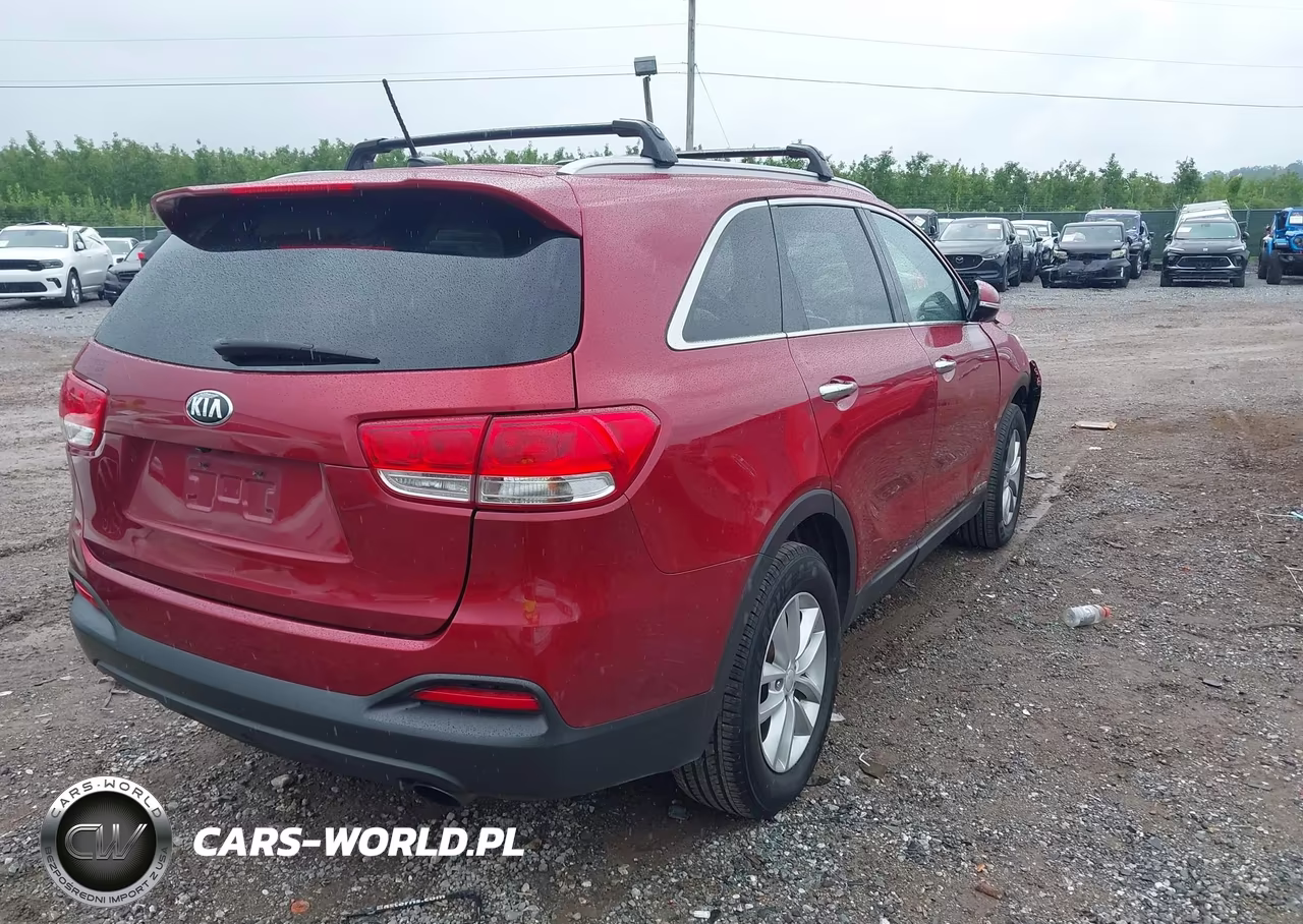 2018 Kia Sorento 3.3L Lx VIN:5XYPGDA50JG423068 - 4