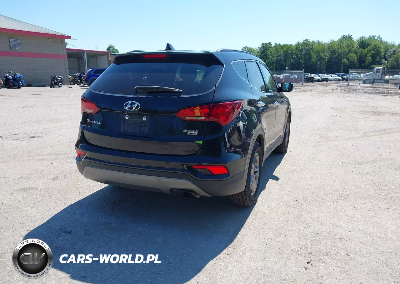 2017 Hyundai Santa Fe Sport 2.4L VIN:5NMZUDLB9HH039195 - 4