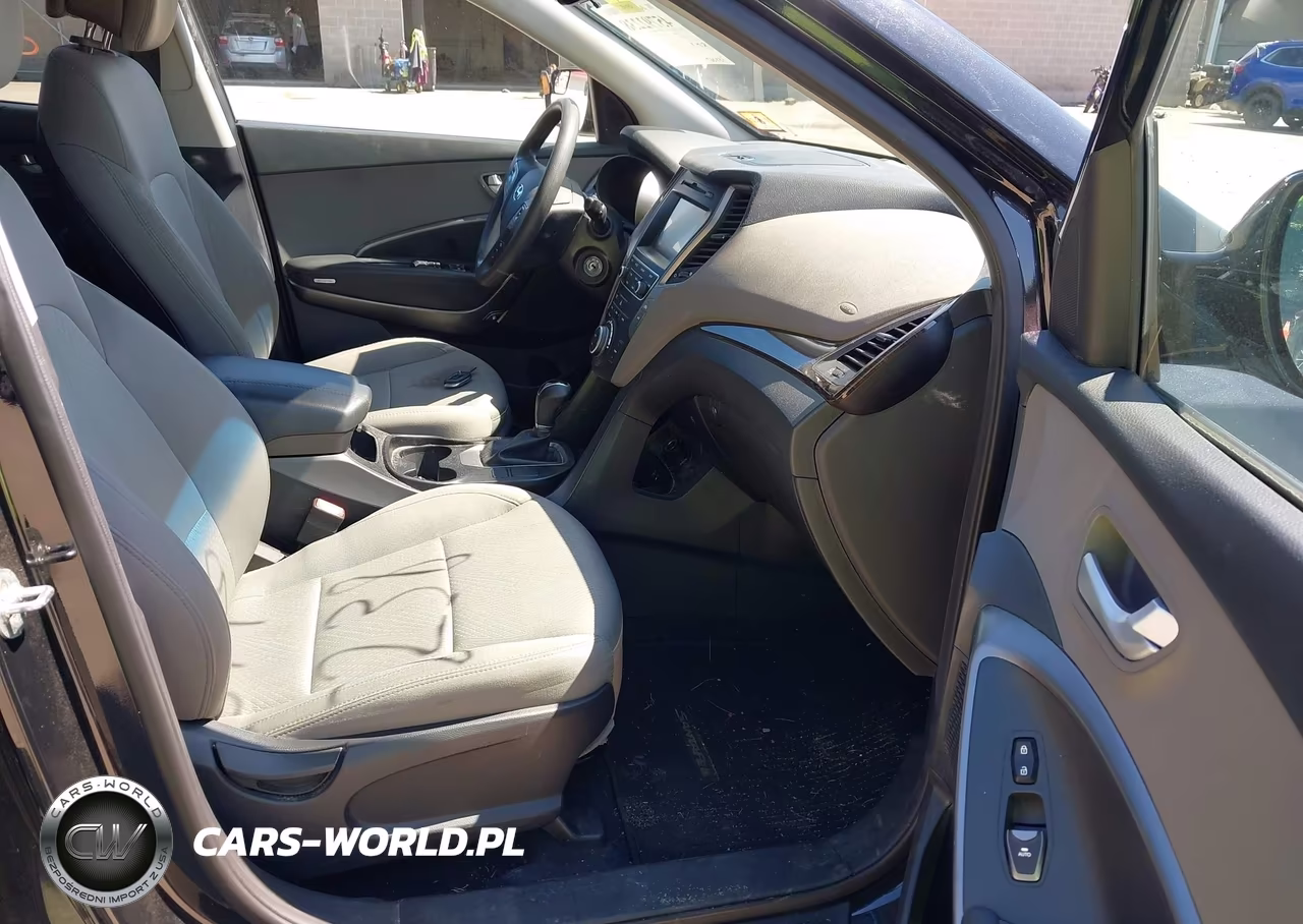 2017 Hyundai Santa Fe Sport 2.4L VIN:5NMZUDLB9HH039195 - 5