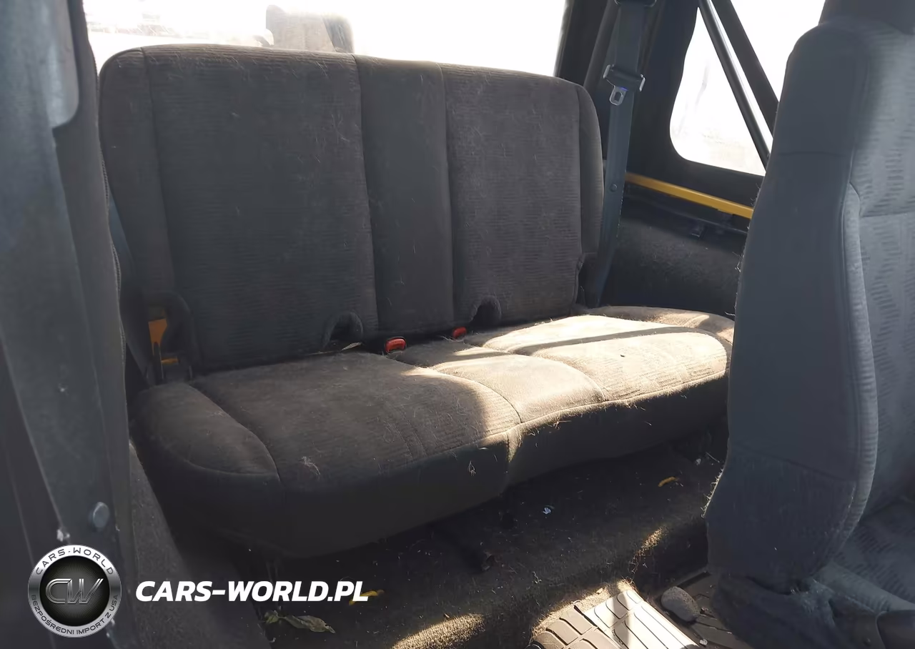 2004 Jeep Wrangler X VIN:1J4FA39S04P796849 - 8