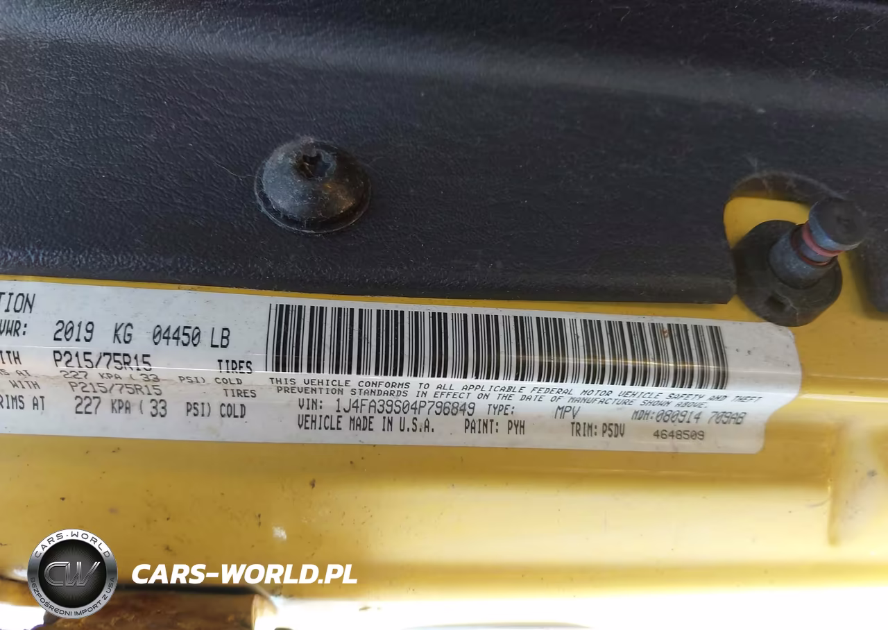 2004 Jeep Wrangler X VIN:1J4FA39S04P796849 - 9