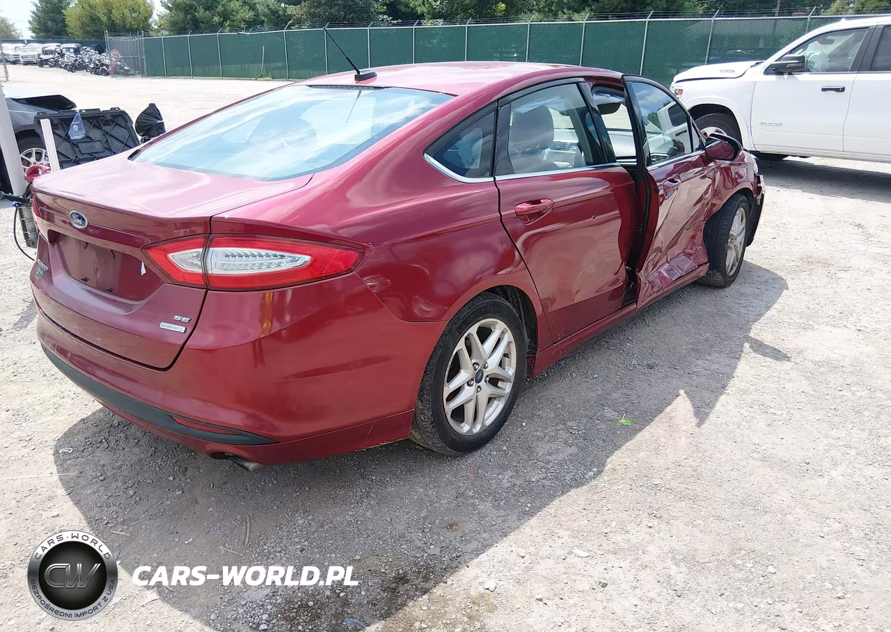 2013 Ford Fusion Se VIN:3FA6P0HR9DR111862 - 4