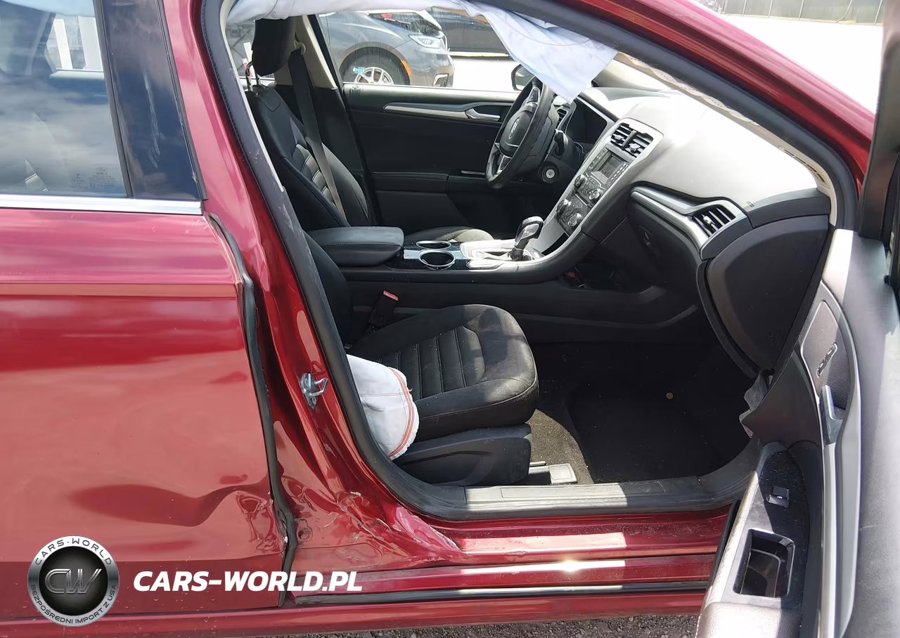 2013 Ford Fusion Se VIN:3FA6P0HR9DR111862 - 5