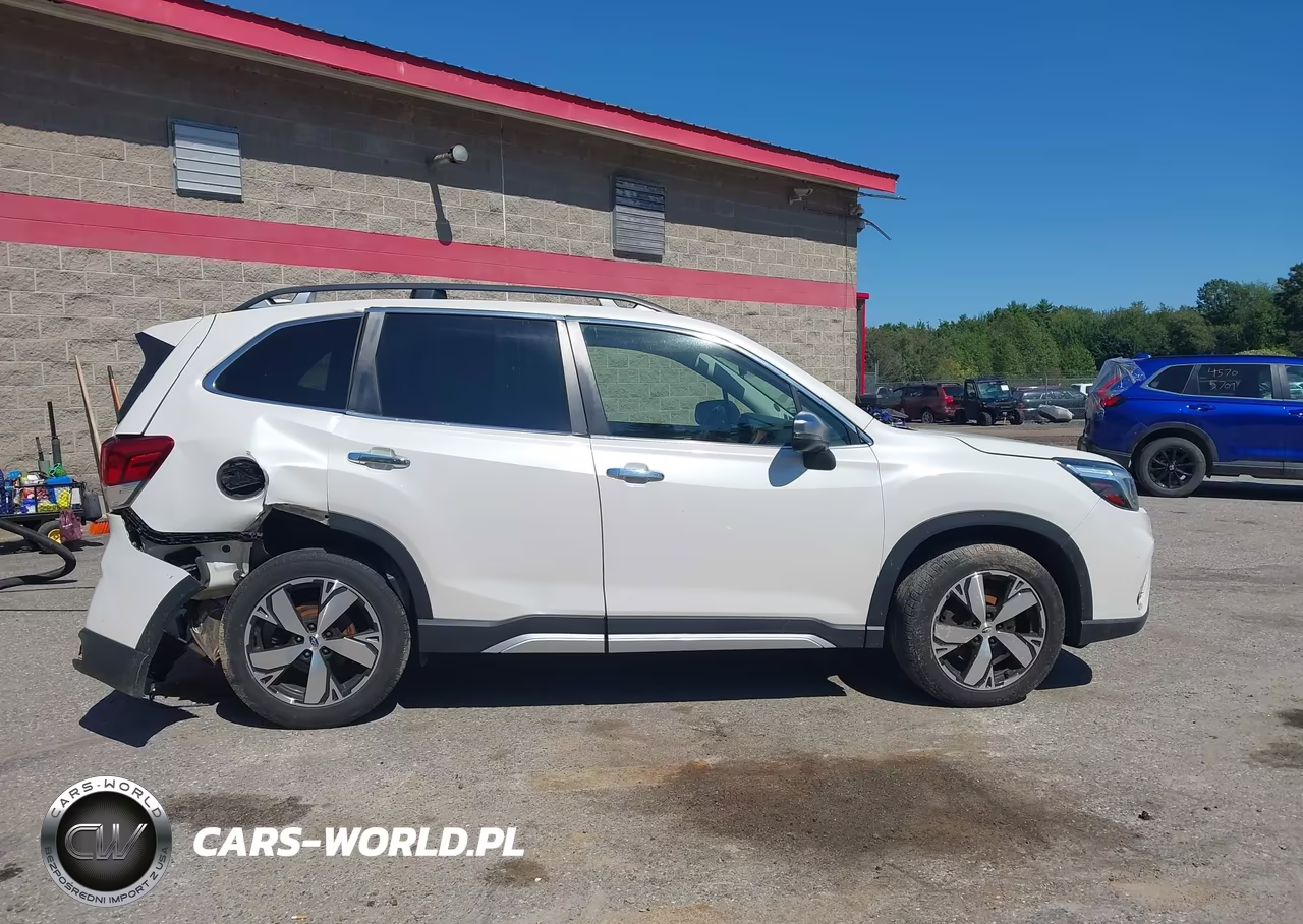 2019 Subaru Forester Touring VIN:JF2SKAWC5KH531680 - 13