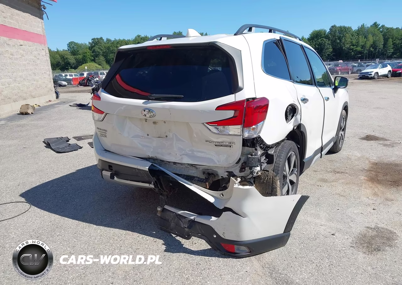 2019 Subaru Forester Touring VIN:JF2SKAWC5KH531680 - 6