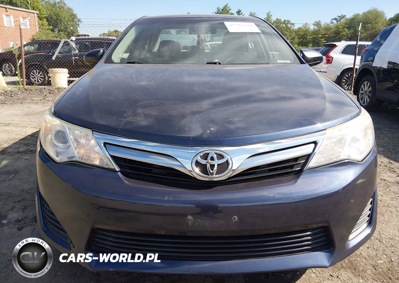 2014 Toyota Camry Le VIN:4T4BF1FK2ER383205 - 11