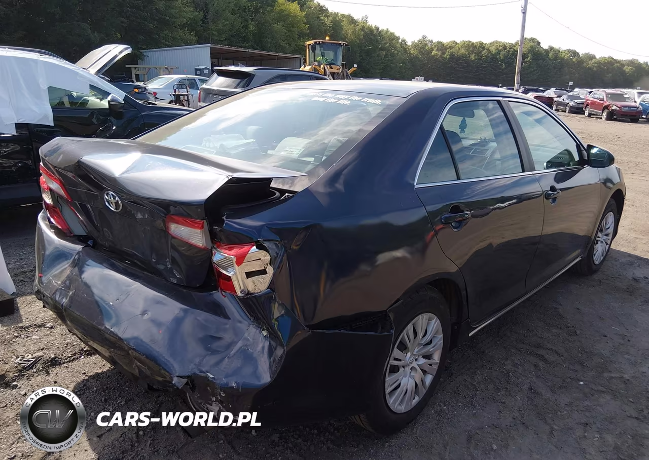 2014 Toyota Camry Le VIN:4T4BF1FK2ER383205 - 4