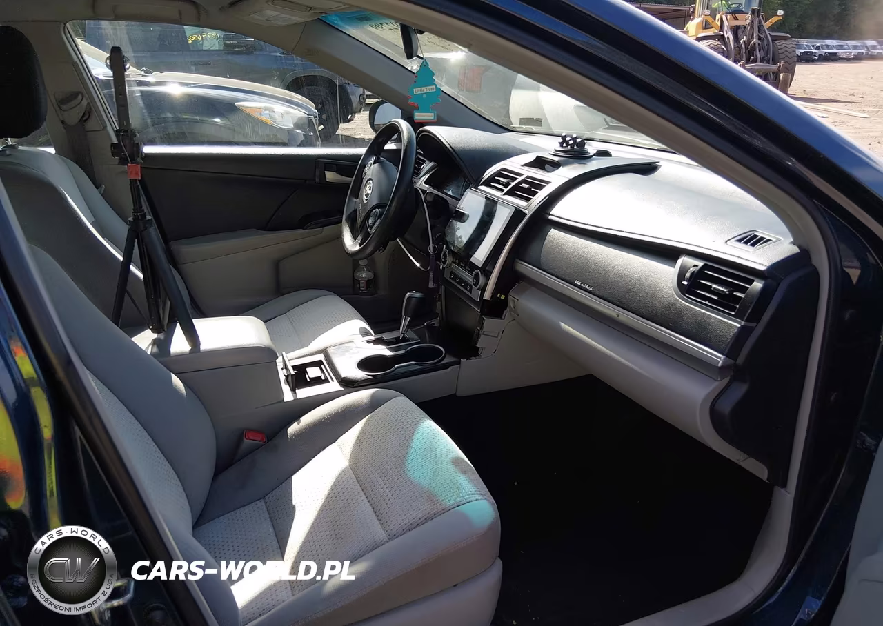 2014 Toyota Camry Le VIN:4T4BF1FK2ER383205 - 5