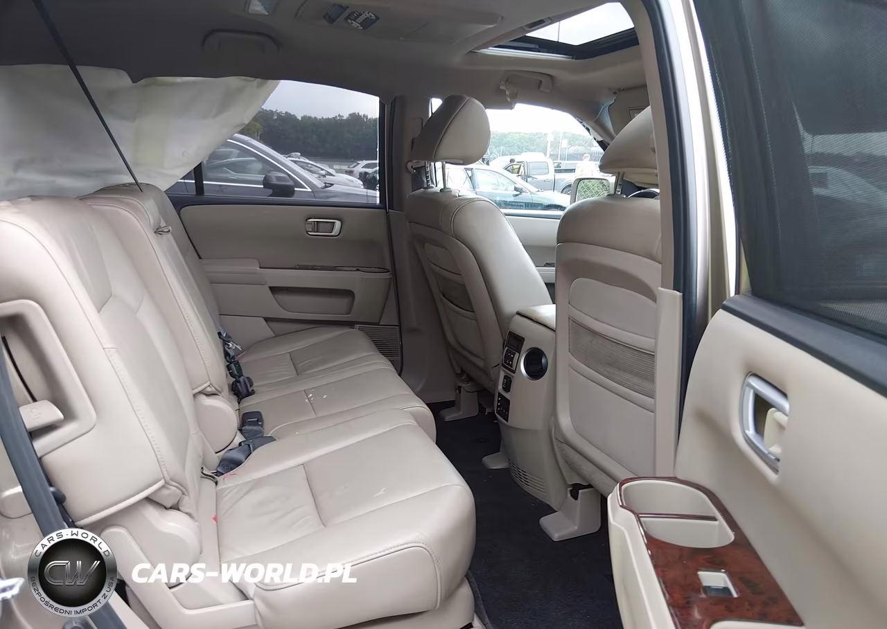 2011 Honda Pilot Touring VIN:5FNYF4H99BB021977 - 8
