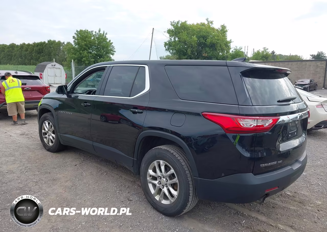 2018 Chevrolet Traverse Ls VIN:1GNEVFKW7JJ205488 - 3