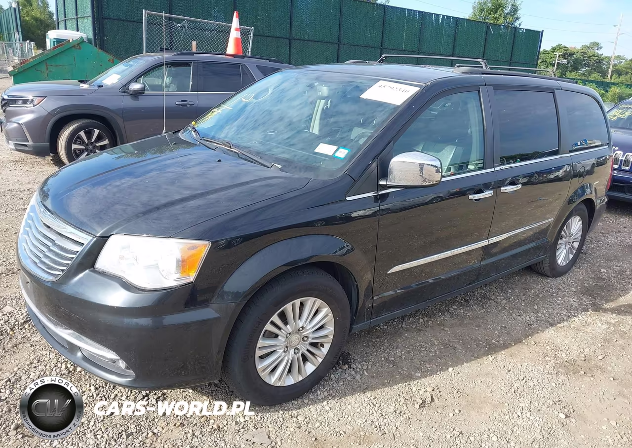 2013 Chrysler Town & Country Touring-L VIN:2C4RC1CG6DR590021 - 2