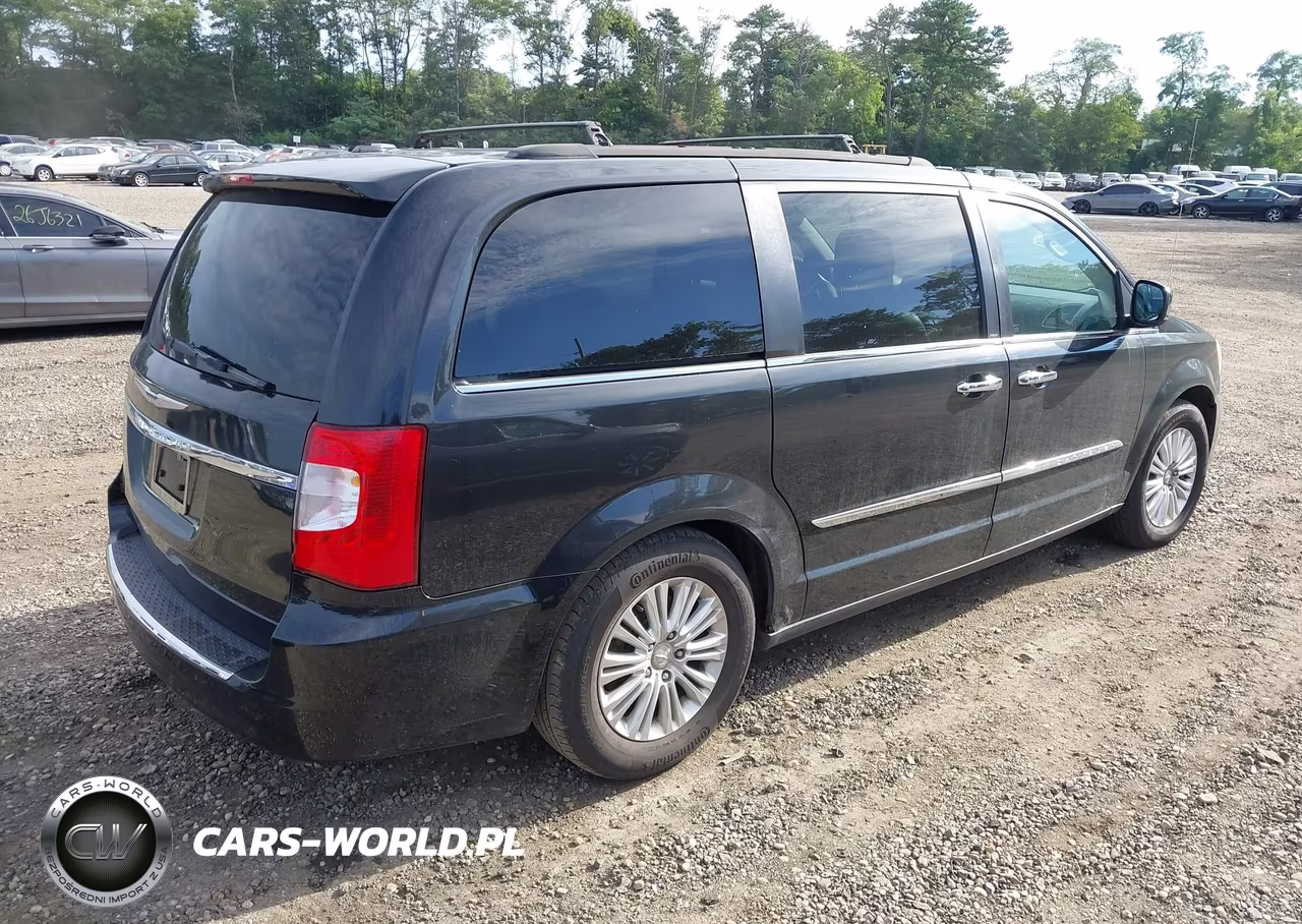 2013 Chrysler Town & Country Touring-L VIN:2C4RC1CG6DR590021 - 4