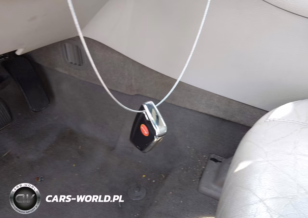2010 Ford Taurus Sel VIN:1FAHP2EWXAG161204 - 11