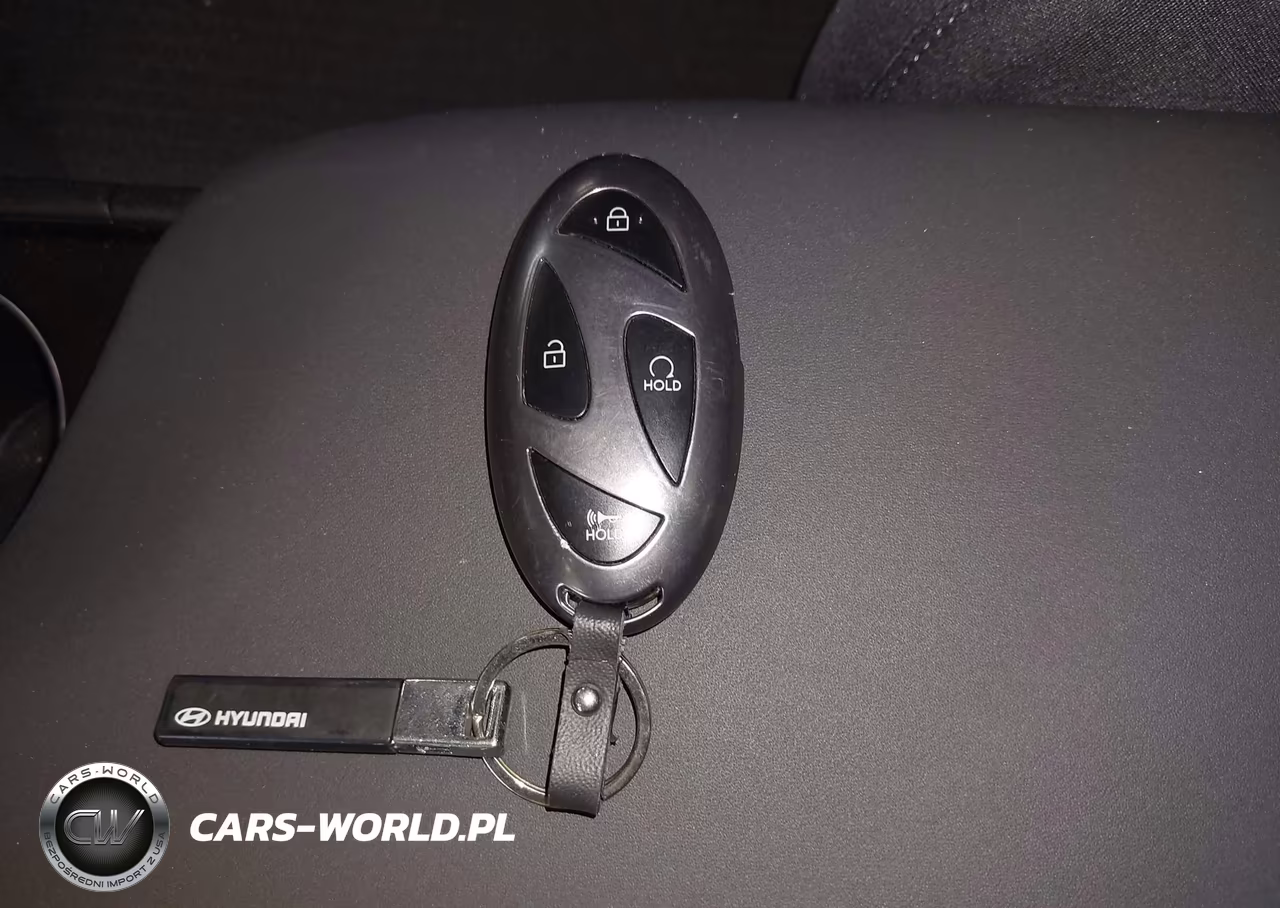 2026 Hyundai Sonata Hybrid Sel VIN:KMHL34JJXTA138707 - 11